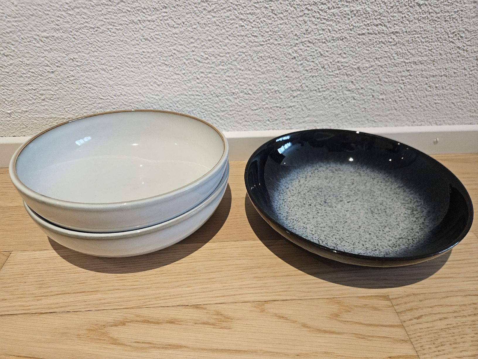 Ikea Ciotole: 3x tiefer Teller Ikea Gladelig grau  – Nuovo (secondo la descrizione) da Wetzikon ZH venduto da eto_x8sc