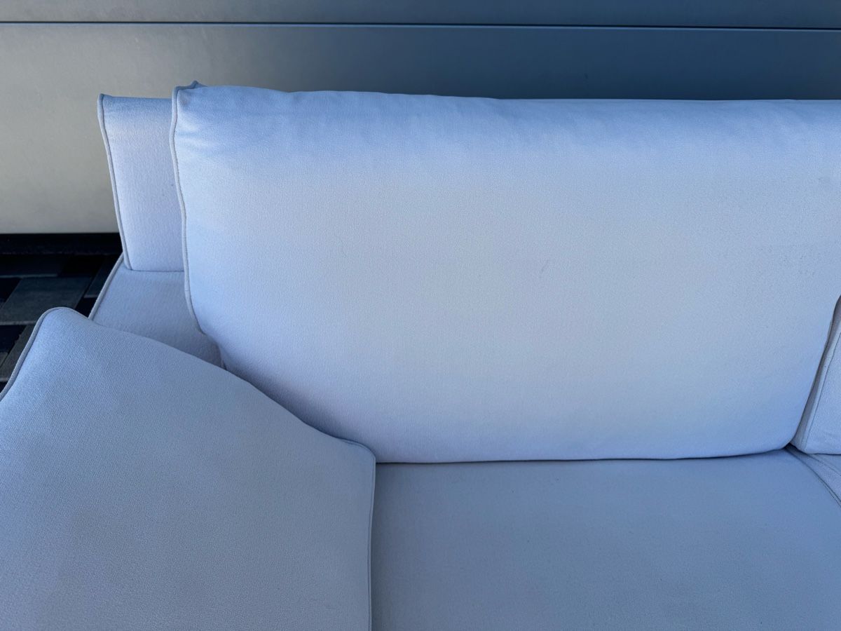 Divani: Schlafsofa / Sofa/ Couch Stoff weiß mit Daunenfüllung – Usato da Oberwil-Lieli venduto da 2carin 1