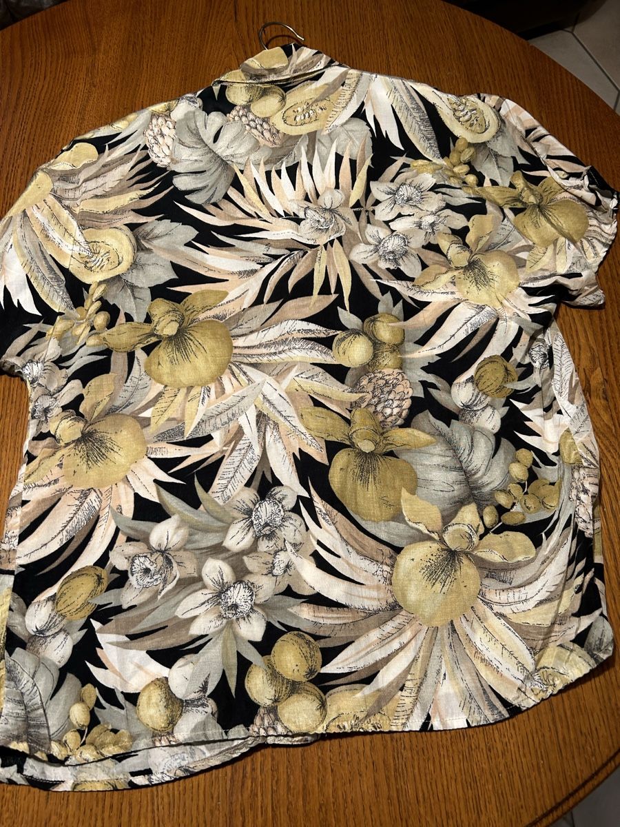 Blusen: Blouse dame – Gebraucht aus Montsevelier von Batson 1