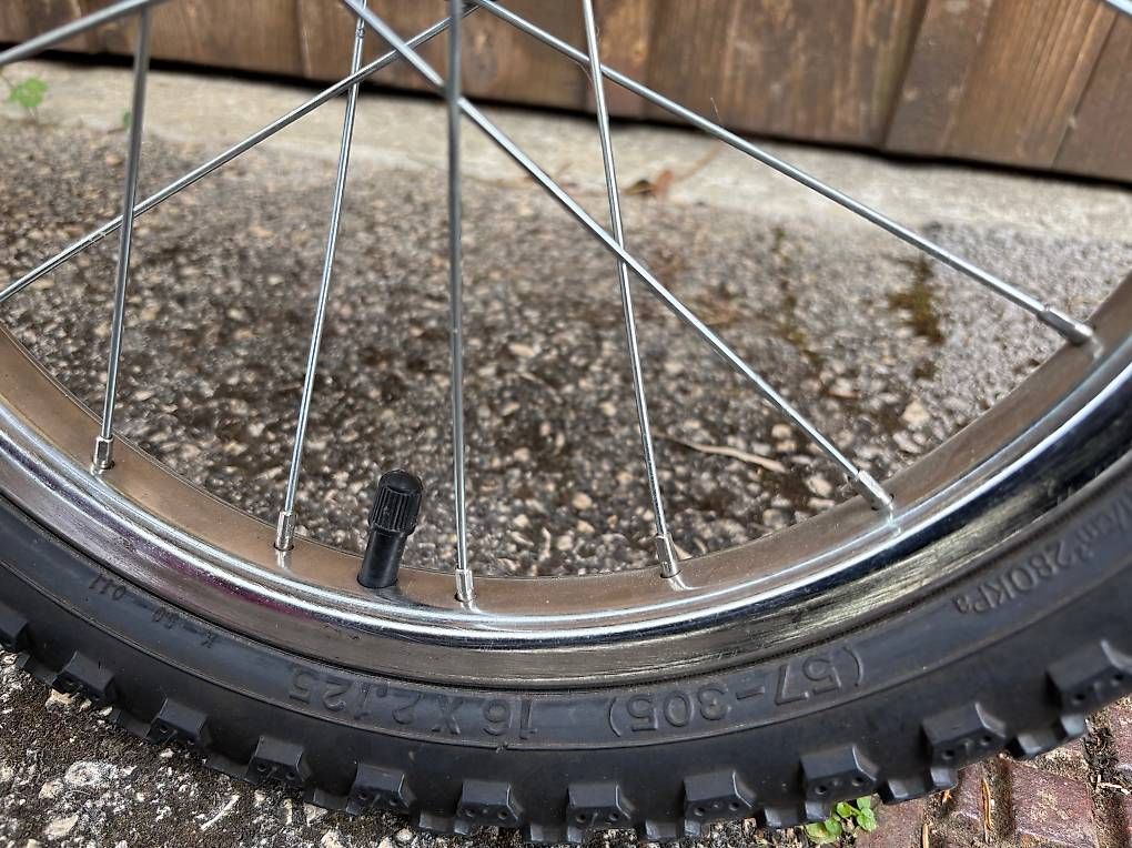 Biciclette: Vélo enfant 6 à 8 ans – Usato da Couvet venduto da ArianeF2019 1