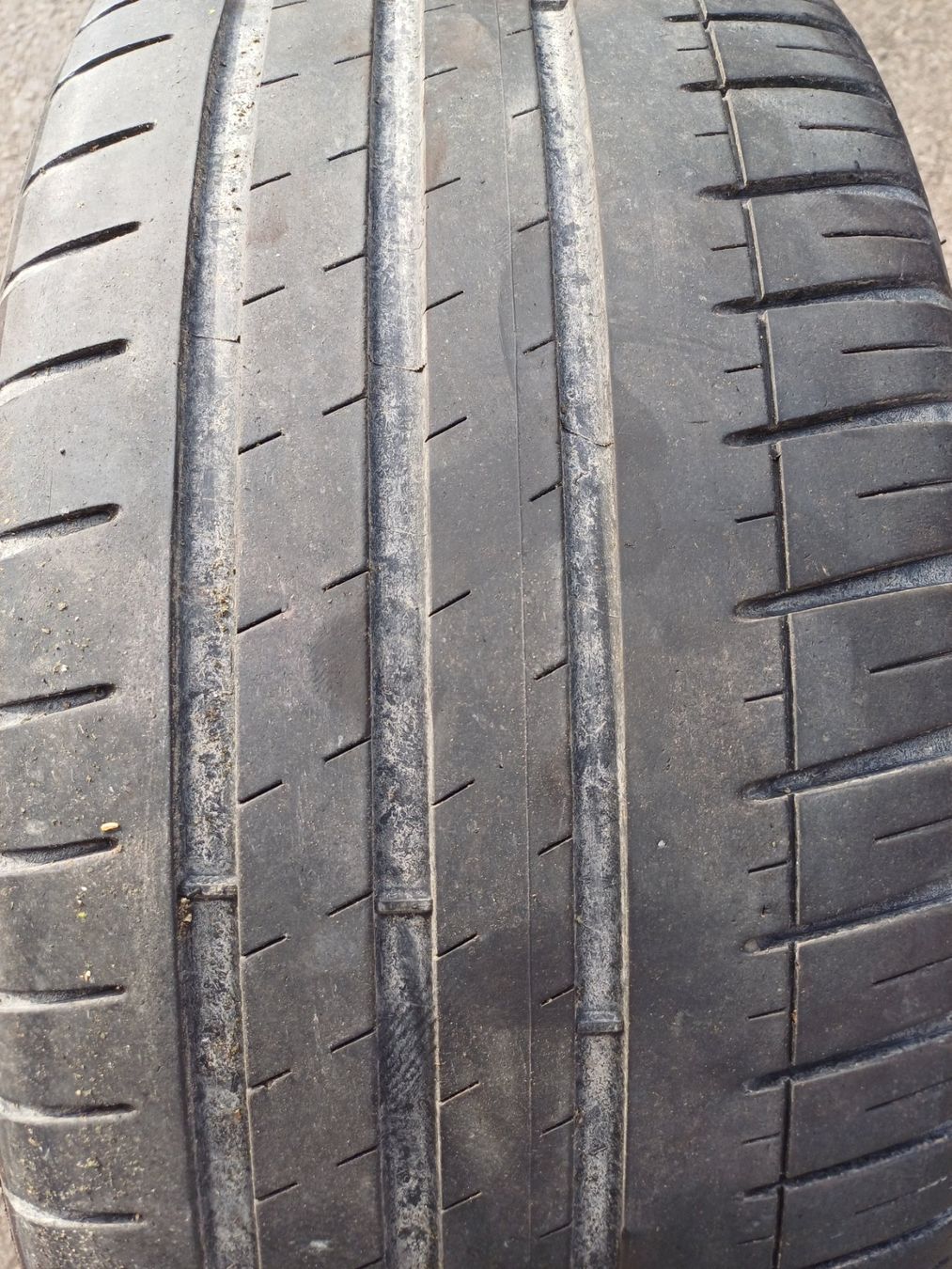 Pneus & Kompletträder: Michelin Sommerpneu 225  40  18 – Gebraucht aus Roggwil BE von mosquito69