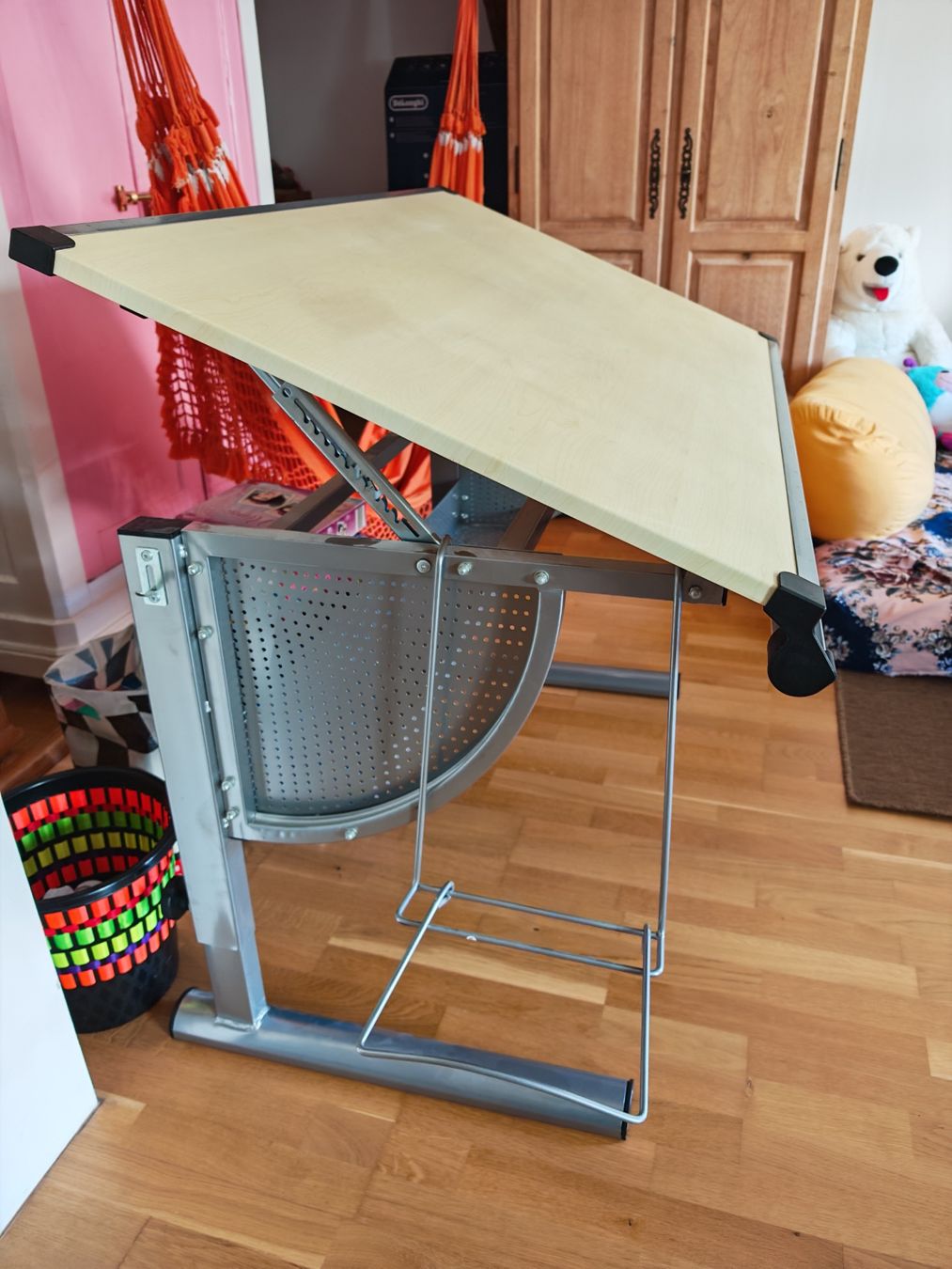 Bureaux: Schüler Schreibtisch – D'occasion à FISLISBACH par jjackniru 1