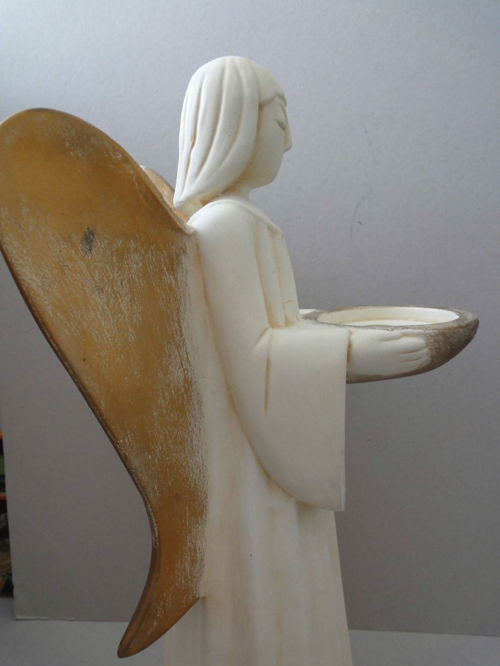 Statuette: Grosser Keramik-Engel mit Teelichthalter – Usato da Chur venduto da  4