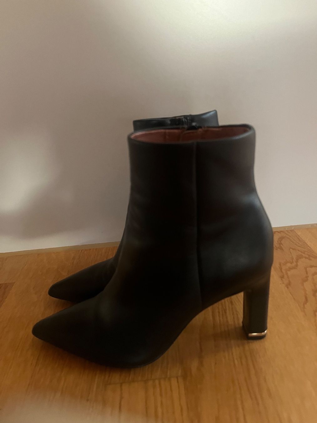 Calvin Klein Damenschuhe: Calvin Klein Stiefeletten – Gebraucht aus Zürich von unique2010