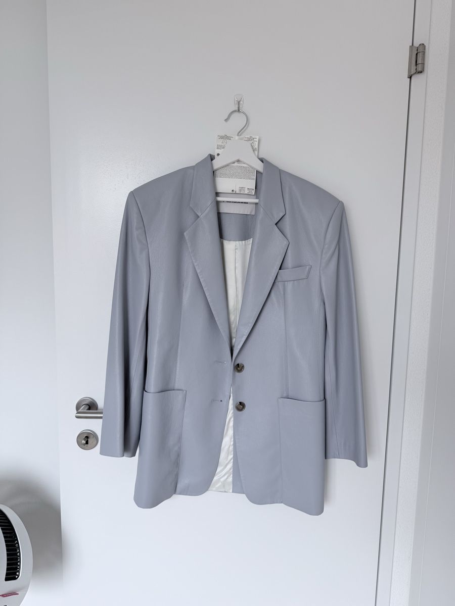 Nanushka Jacken: Nanushka Blazer - Light Blue - Size S(very oversized! – Gebraucht aus Thalwil von dal_c7n9 1