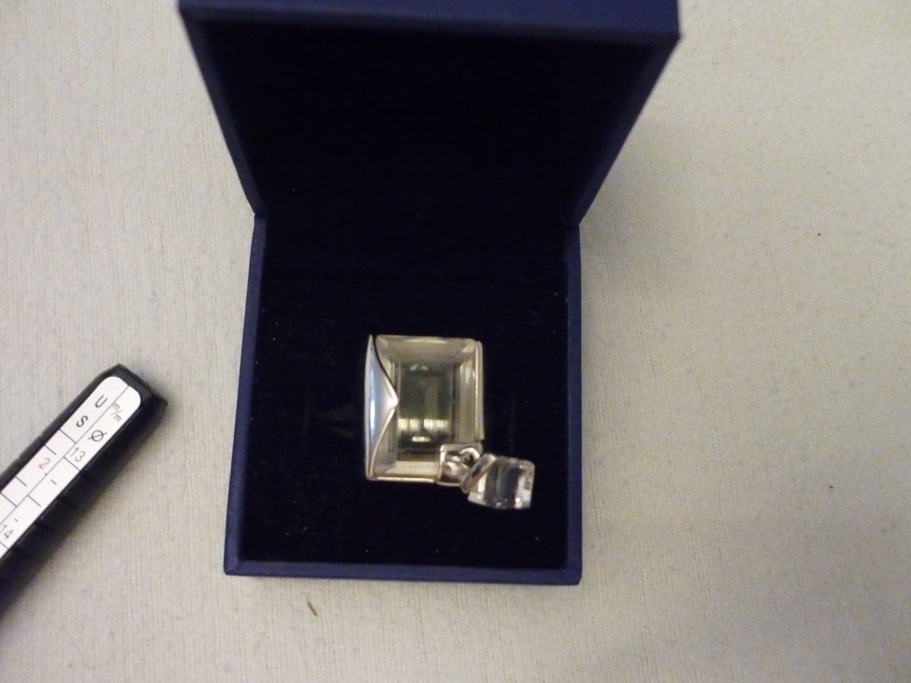 Swarovski Anelli: Swarovski Ring – Usato da Vaduz venduto da red94angel