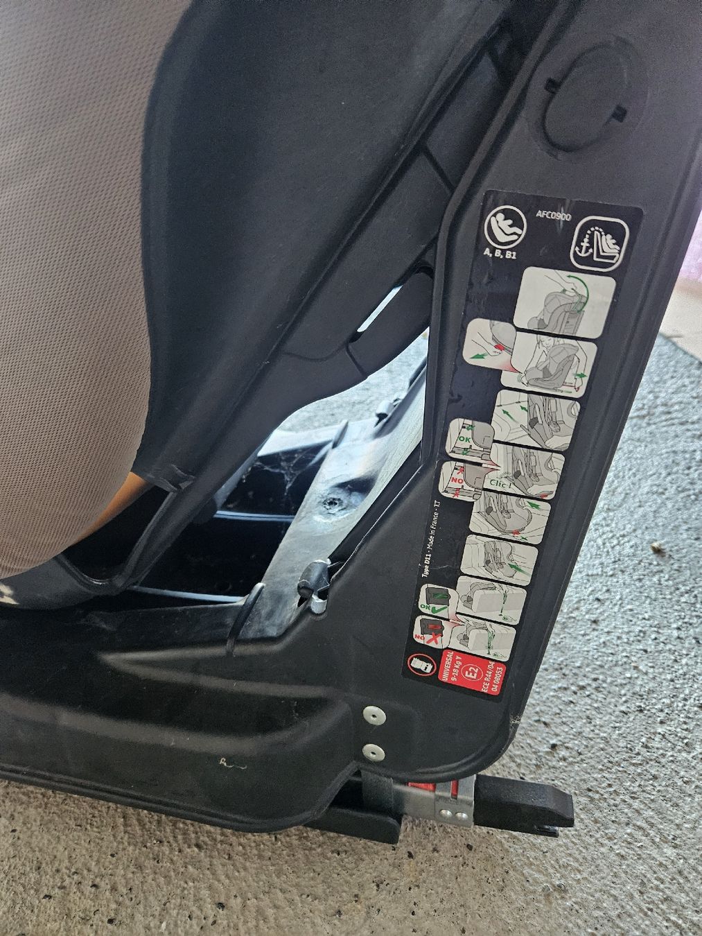 Osann Seggiolini per auto: Kindersitz 9-18kg – Usato da Steckborn venduto da suz_v2v6 6