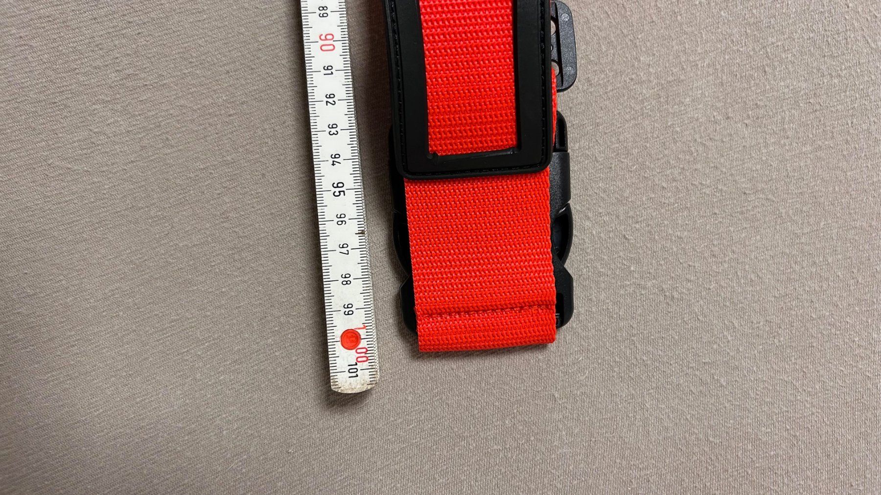Valigie: Kofferband 2 Meter – Usato da Zürich venduto da Insel8 1