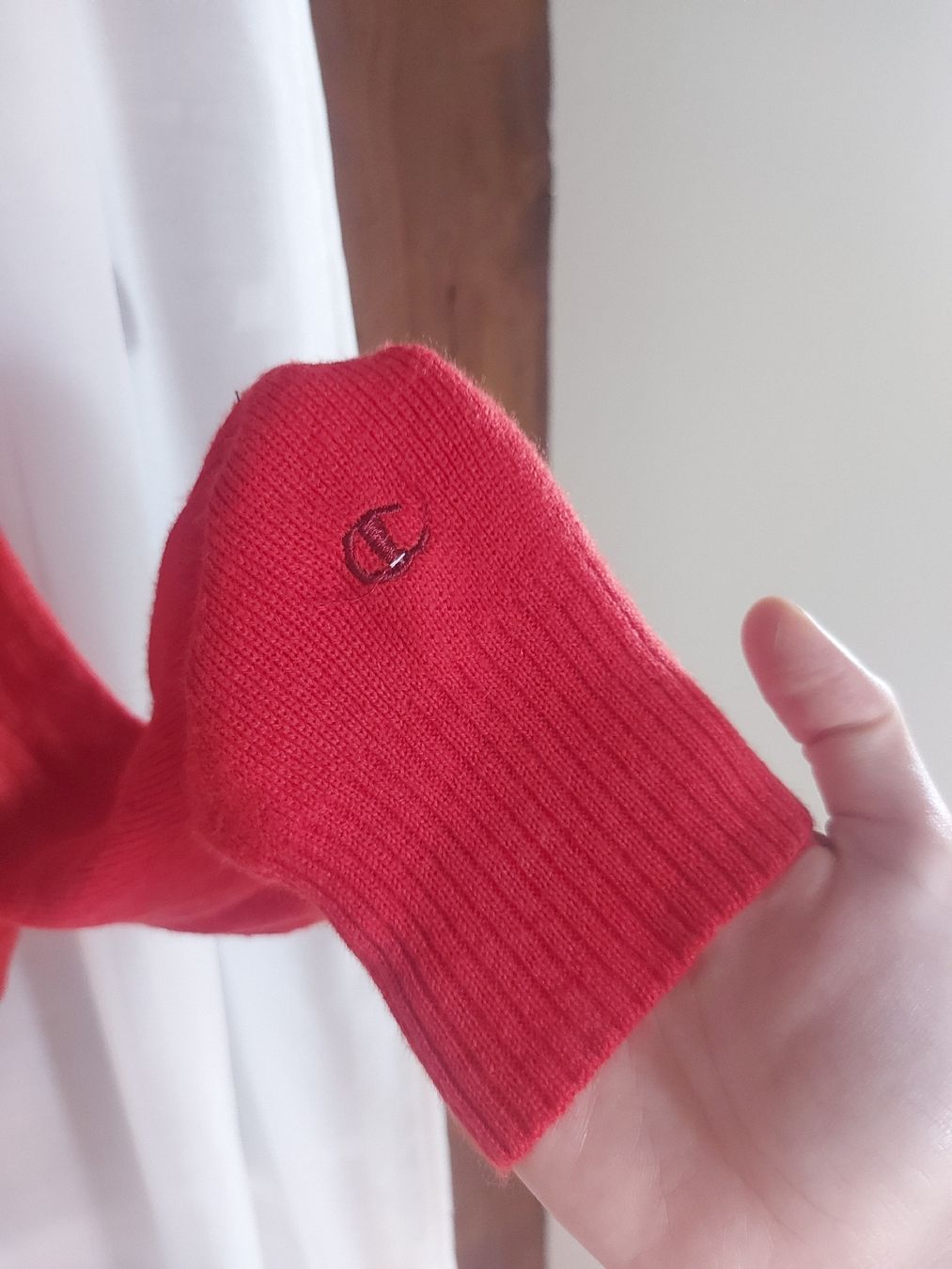 Maglioni & Felpe: Pull cropped Champion vintage - Taille L – Usato da Lausanne venduto da Super-cerise 4
