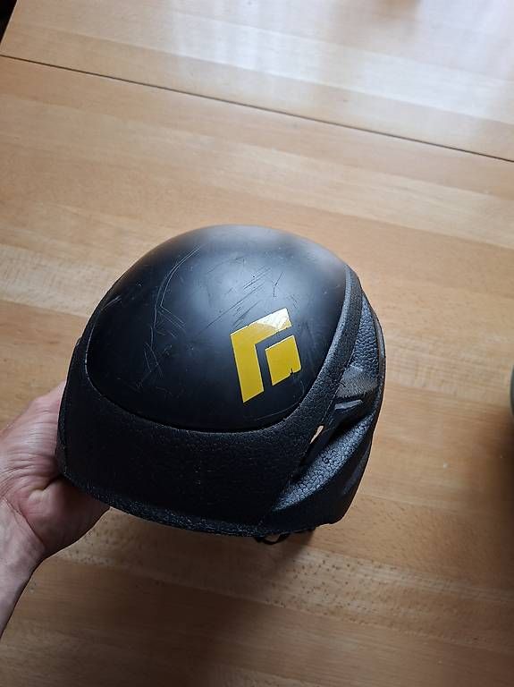 Caschi: Kletterhelm Black Diamond Vapor – Usato da Entlebuch venduto da vinokurov 1