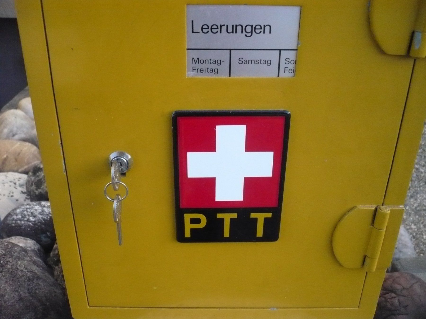 Sonstiges für Haushalt & Wohnen: Alter Post Briefkasten – Gebraucht aus Biberist von Urmel 7