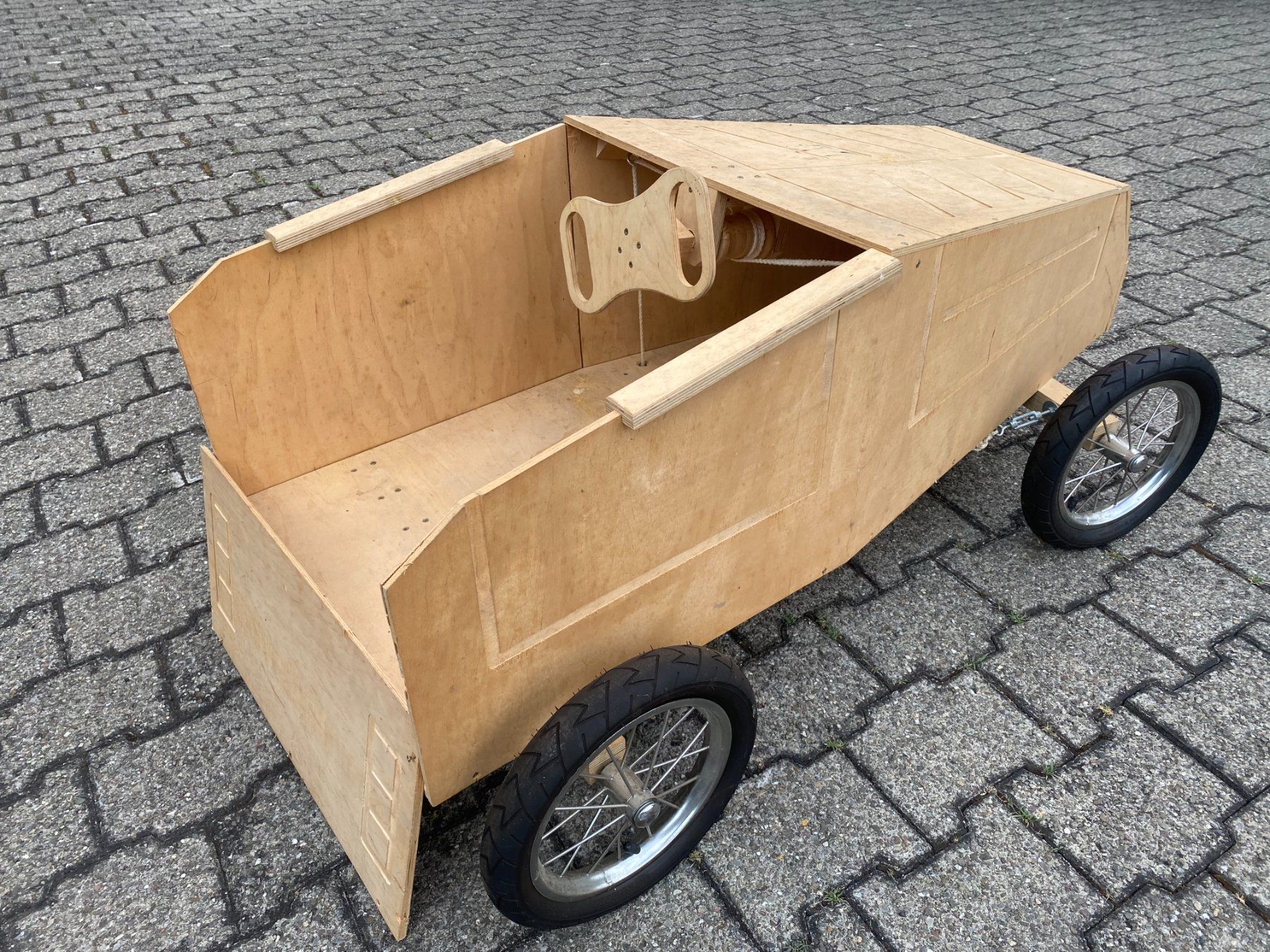 Veicoli per bambini: Seifenkiste – Difettoso da Weiningen ZH venduto da dbuchi 1