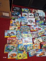 Lot de notices et quelques pièces lego issues des sets