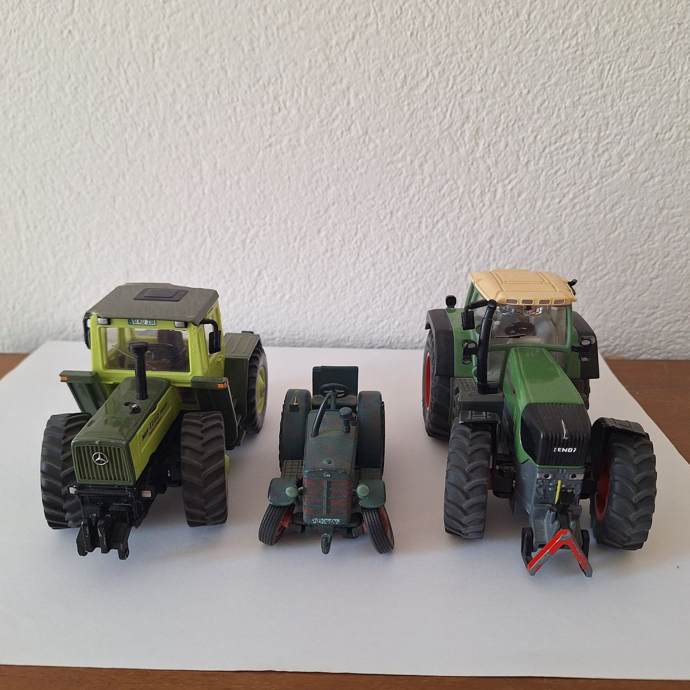 Modellini d'auto: Diverse Traktor Modellautos – Usato da Winterthur venduto da ric_rl7n 3