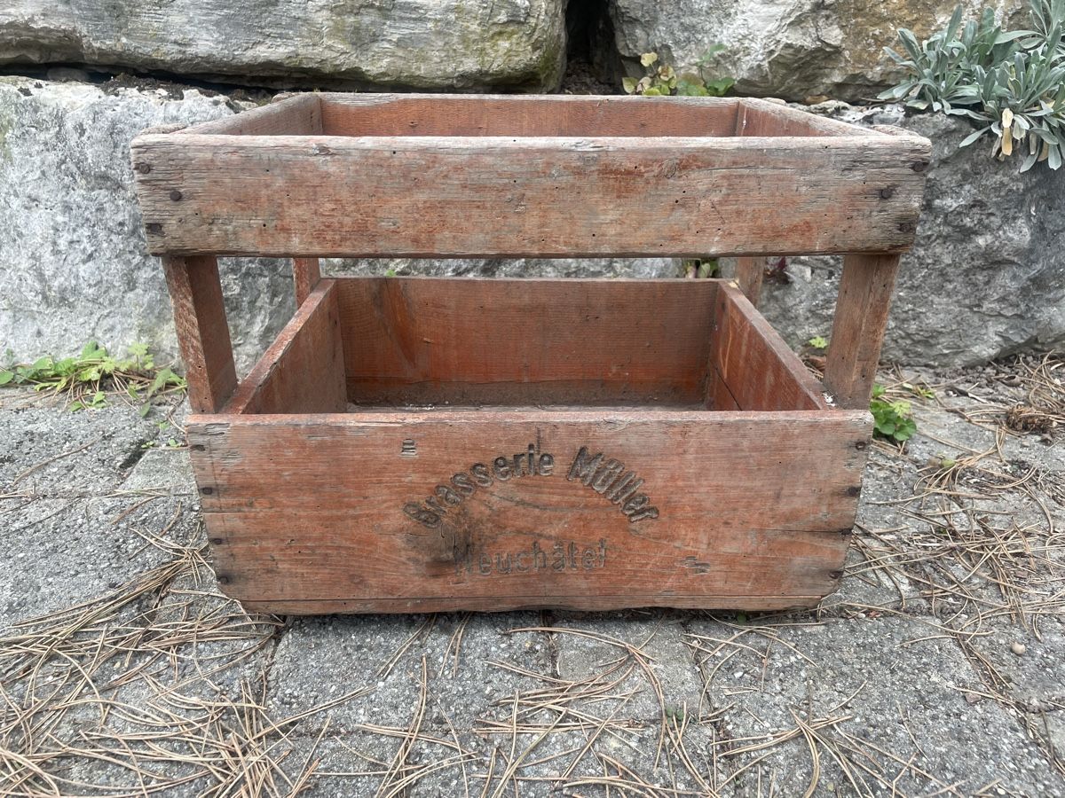 Wein- & Bierkisten: Ancienne Harasse Brasserie Müller Neuchâtel – Gebraucht aus Vallamand von Bricbracbroc82 2