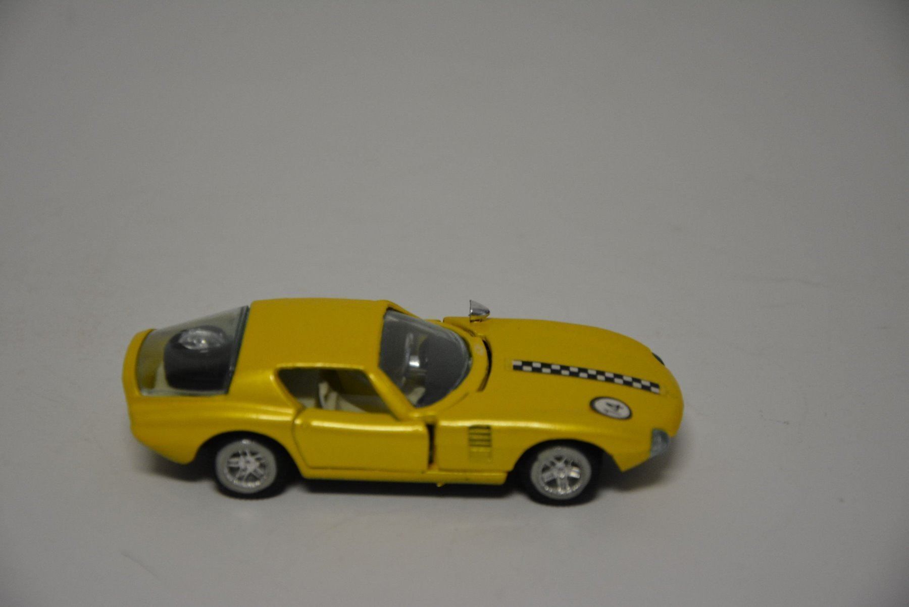 Alfa Romeo Modellautos: Alfa Romeo Giulia 1600 , 1:43 – Gebraucht aus Goldach von Feivel9 4