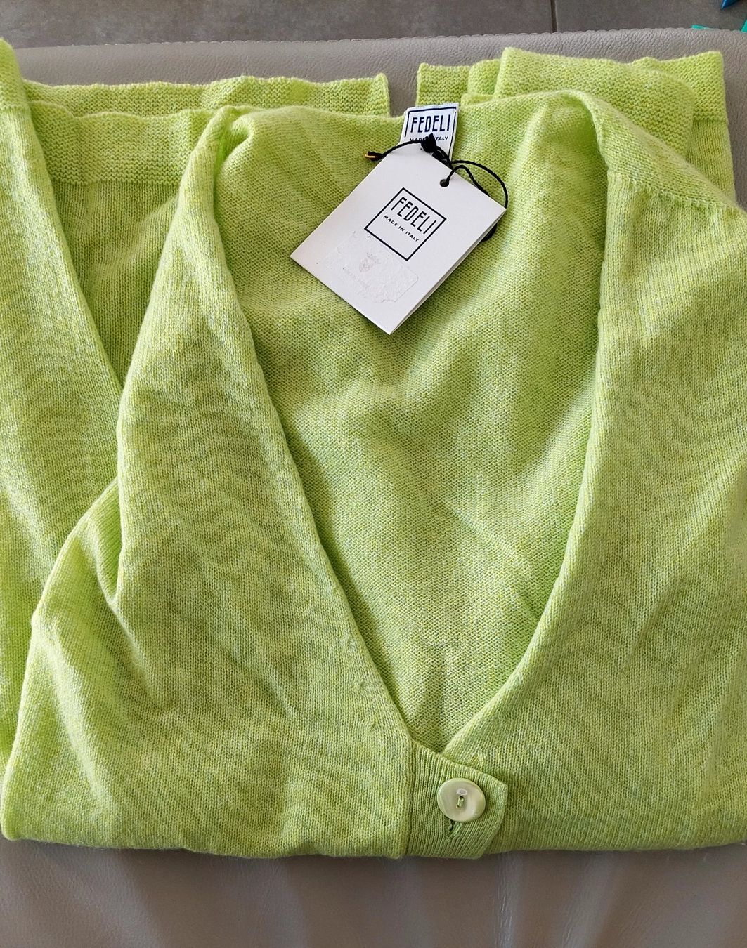 Maglioni & Felpe: Neuer Strickjacke Cardigan-Pullover Fedeli 100%Kaschmir 44 M – Nuovo e nell'imballaggio originale da Walenstadt venduto da ELNINOMARAVILLA