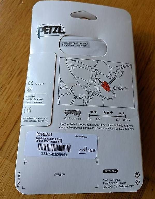 Kletterausrüstungen: Petzl Grigri Sicherungsgerät – Neu und originalverpackt aus Innertkirchen von Flir 1