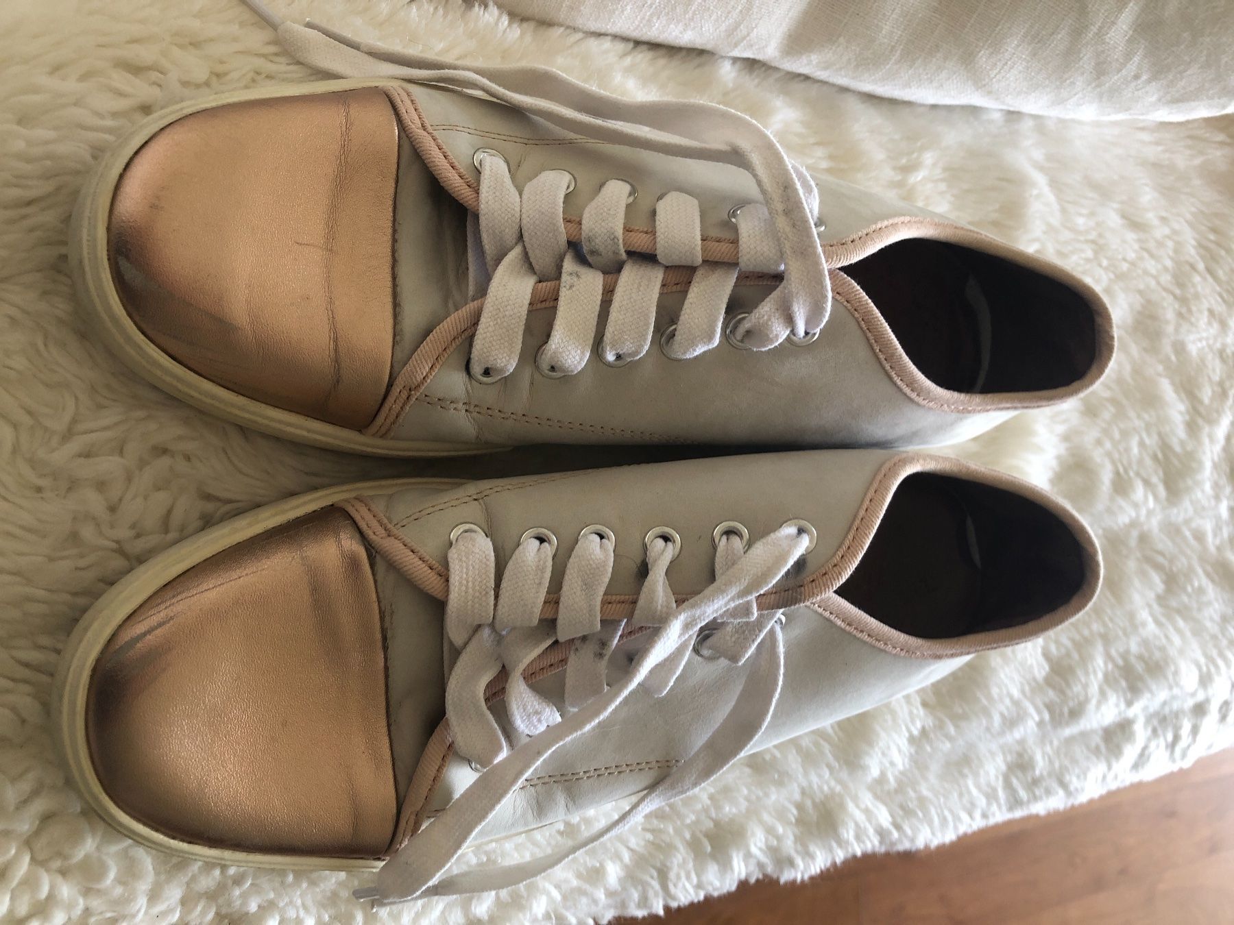 Scarpe da donna: Sneacker Marccain 38 – Usato da Jenins venduto da Pocahontas013