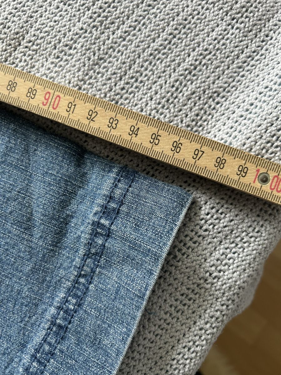 Jeans: Robuste Jeanshosen – Usato da Rüti ZH venduto da Masken 1
