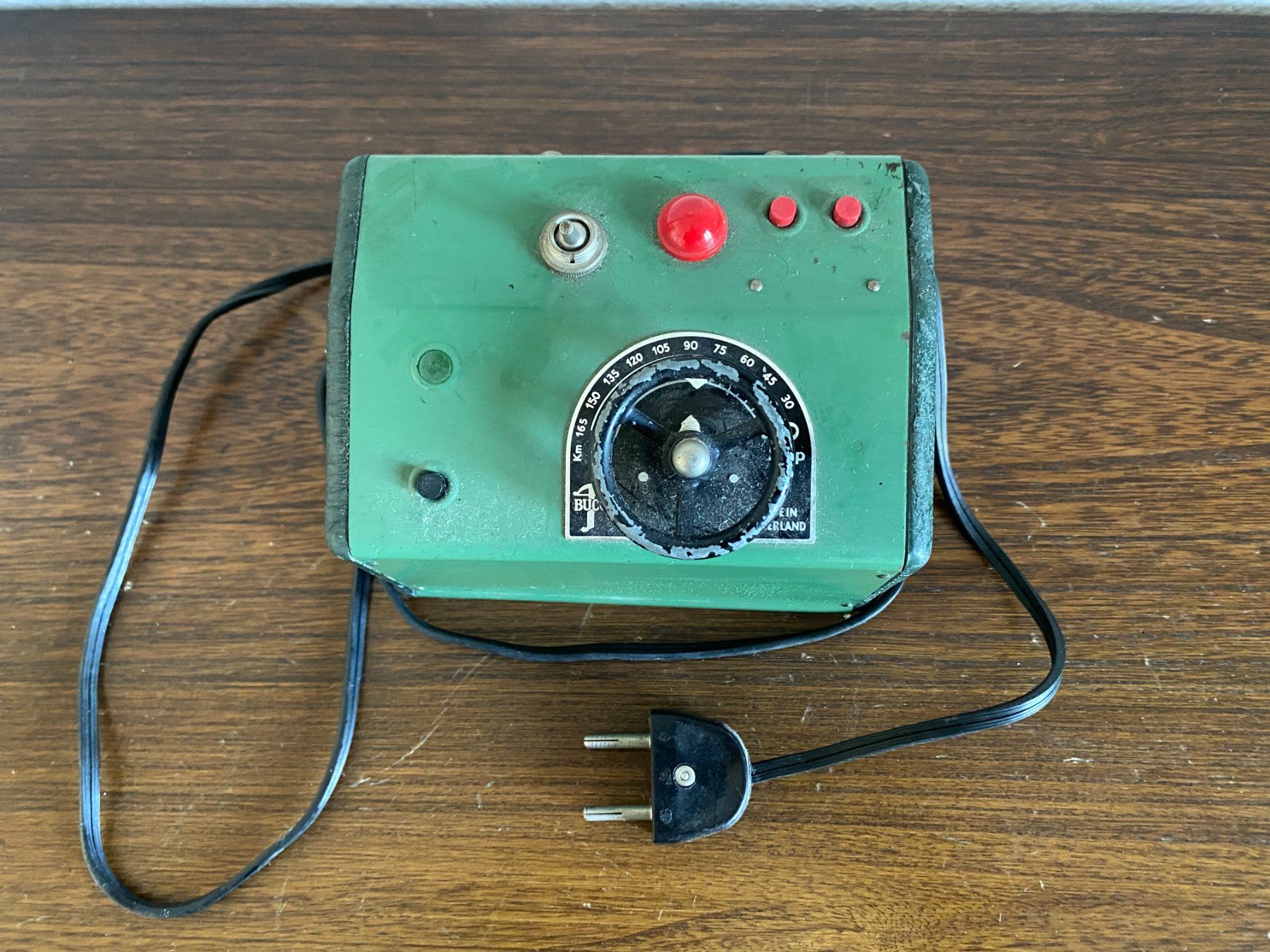 Buco Modellini di ferrovie: Vintage Buco Modelleisenbahn Transformator – Difettoso da Gümligen venduto da Vicky2