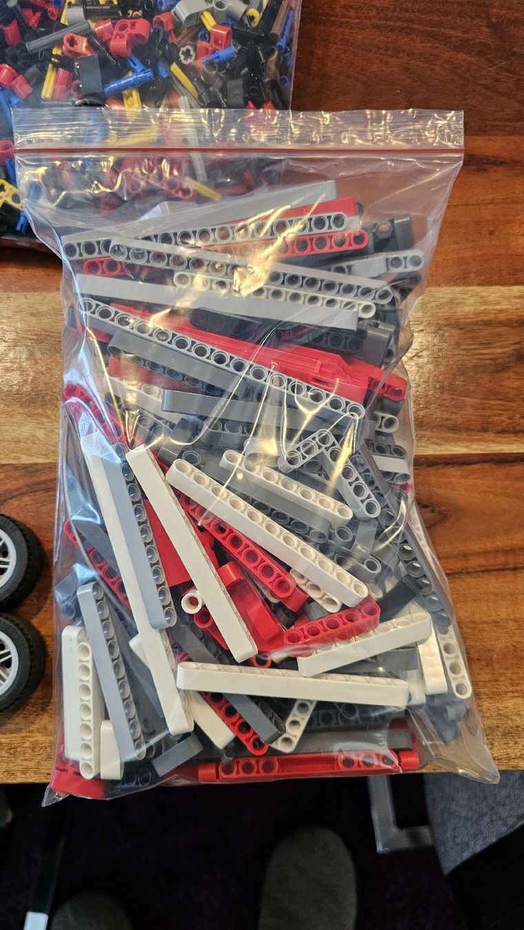 Lego Kit di costruzioni: Lego 42098 Autotransporter – Usato da Lyss venduto da xRaptor21 3
