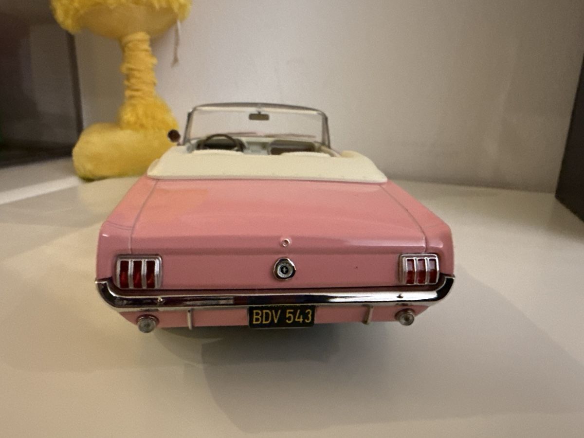 Ford Modellini d'auto: Ford Mustang Cabrio Pink – Nuovo (secondo la descrizione) da Basel venduto da Zomeg 5
