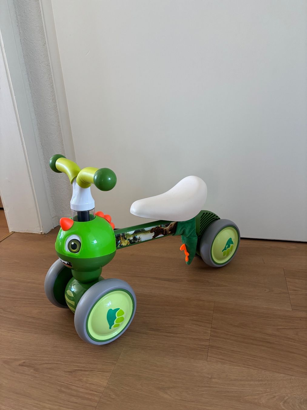 Fahrzeuge für Kinder: Laufrad – Gebraucht aus Kreuzlingen von Izsibitzi_26 1