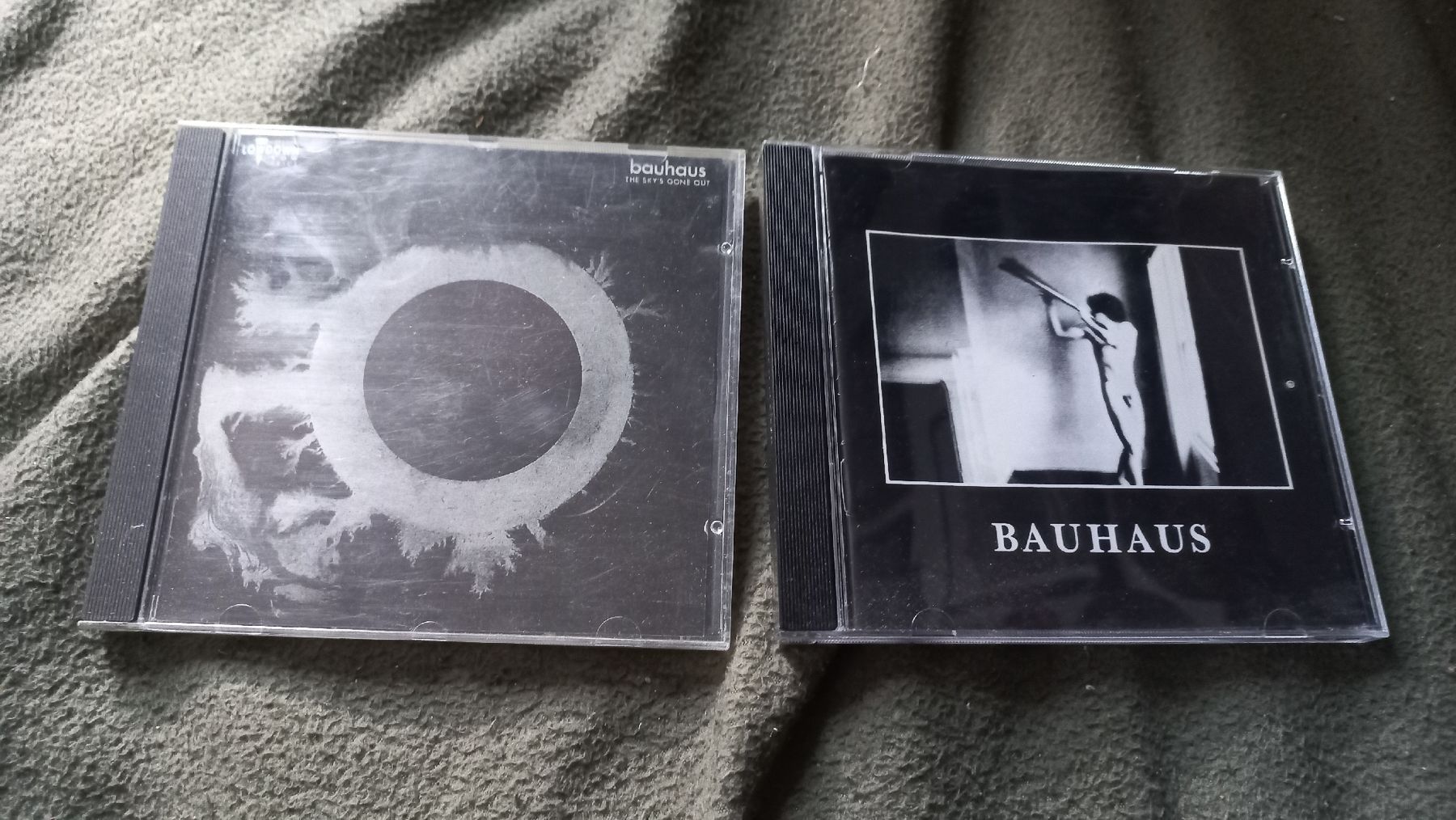 CD: BAUHAUS CD Bundle  – Usato da Olten venduto da Donatello1984