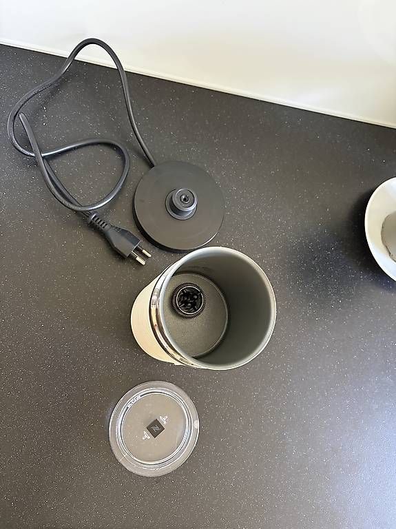 Elettrodomestici da cucina: Nespresso Milchschäumer Aeroccino 3 – Usato da Aarau venduto da Augusta14 1