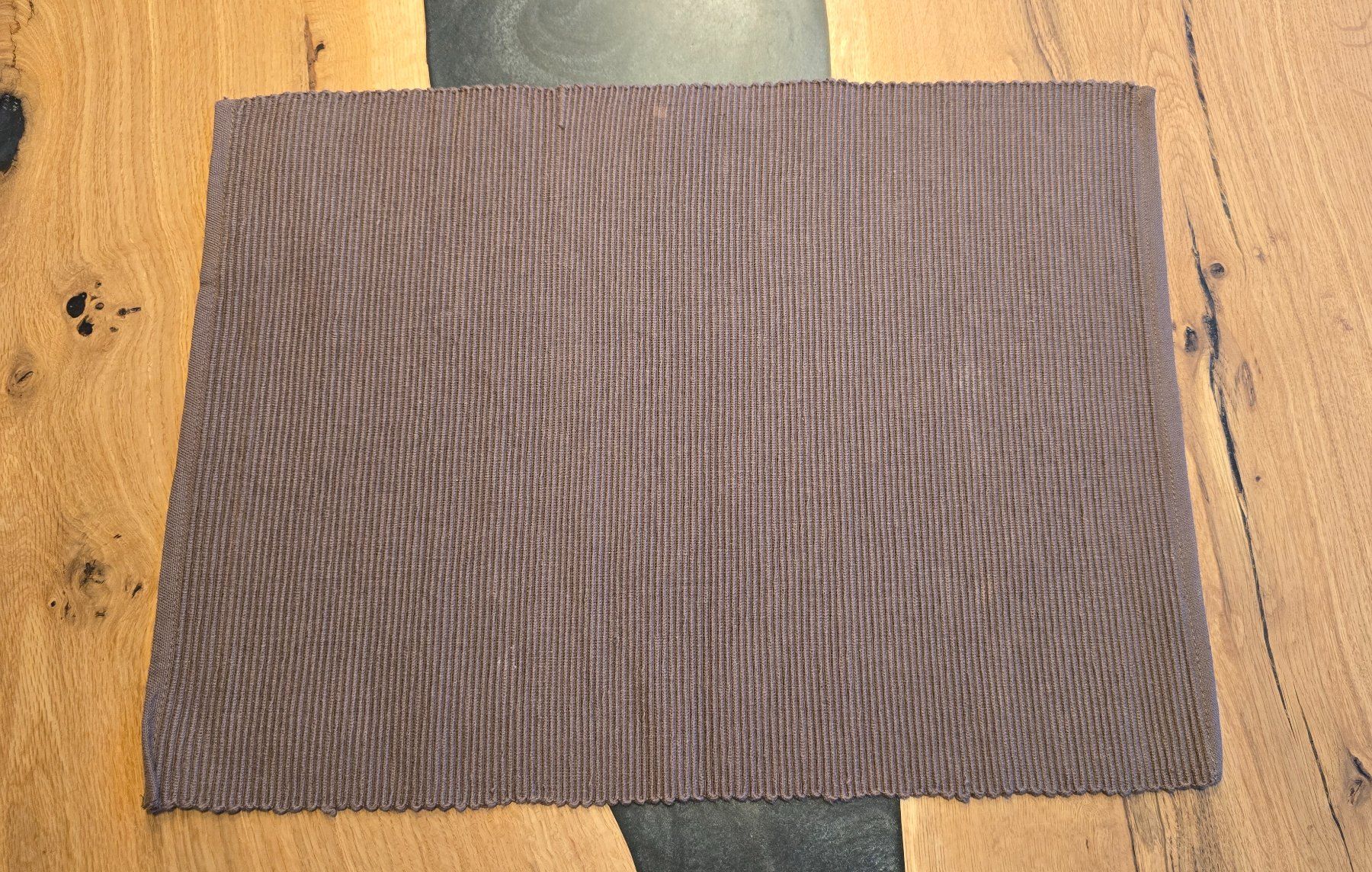 Set de table et chaises: Tischset, neuwertig. – D'occasion à Längenbühl par Niam99 1