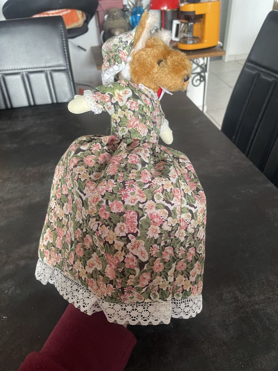 Bambole: Poupée Petit Chaperon Rouge Loup Réversible – Usato da Vallamand venduto da Bricbracbroc82 4