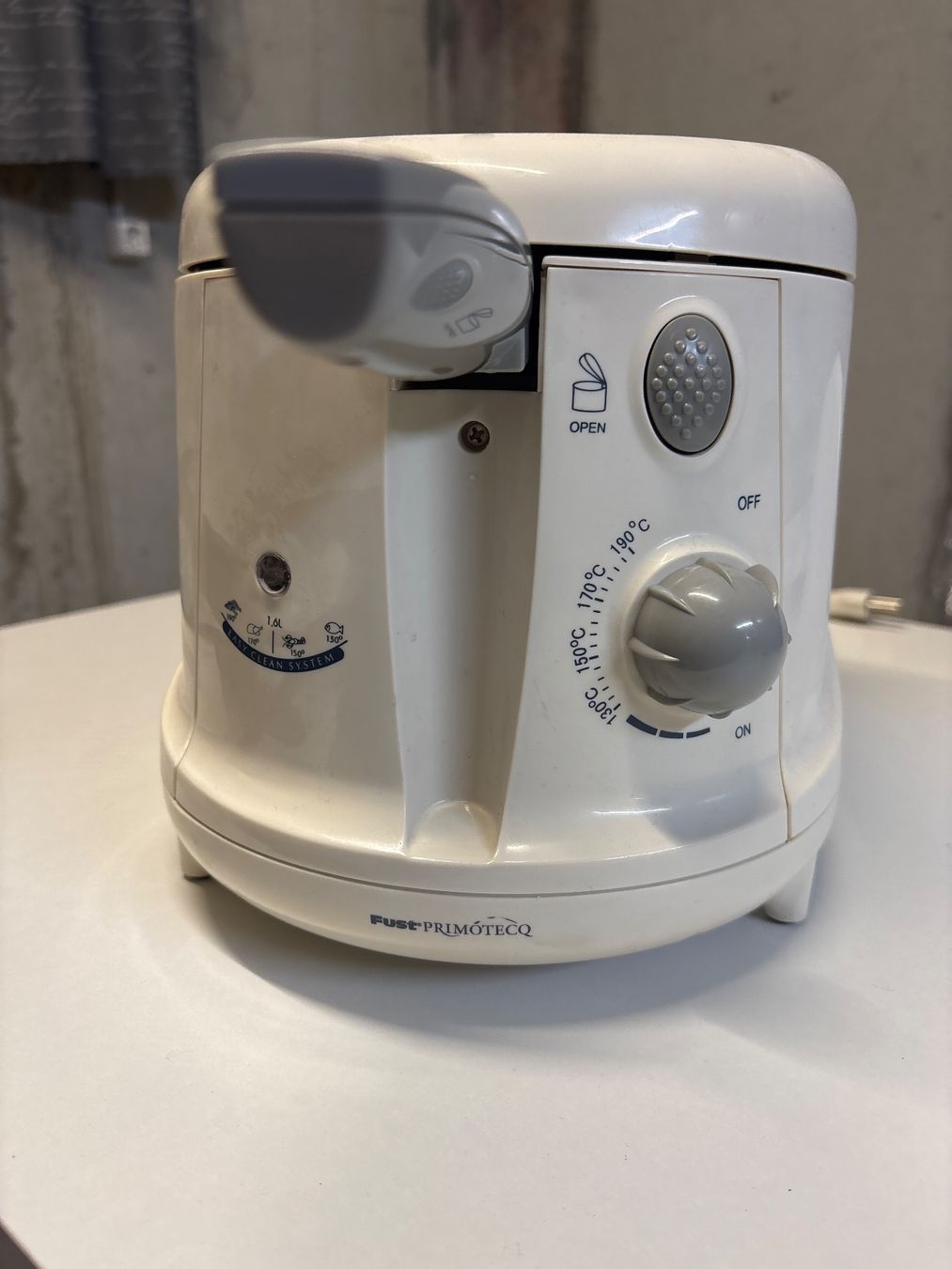 Primotecq Elettrodomestici da cucina: Fritteuse Fust Primotecq DF 1600 – Usato da Ittigen venduto da Steckenpferd