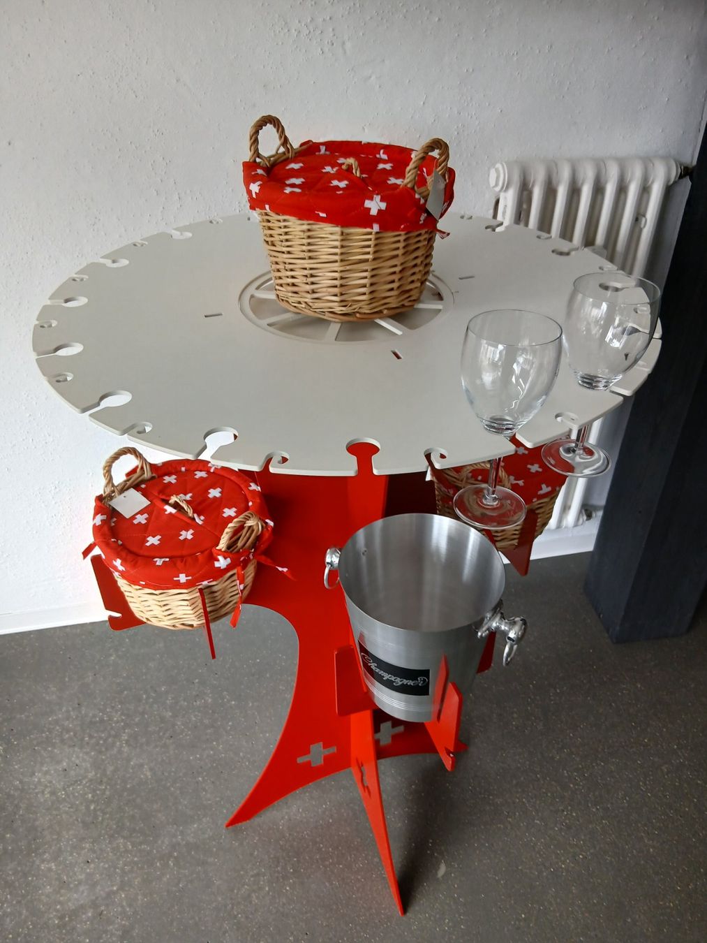 Allestimento di negozi e stand fieristici: Fonduebar / Partybar – Nuovo (secondo la descrizione) da Aadorf venduto da ren_t9bx 7