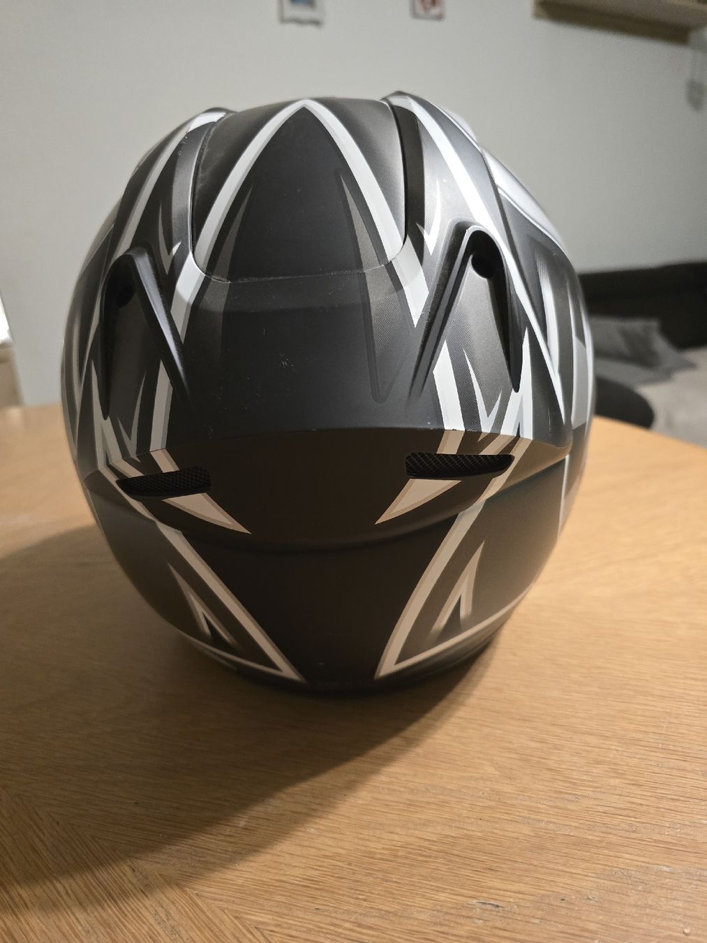 HJC Helme & Visiere: HJC Helm Motorrad grösse M – Gebraucht aus Oftringen von sweden03 3
