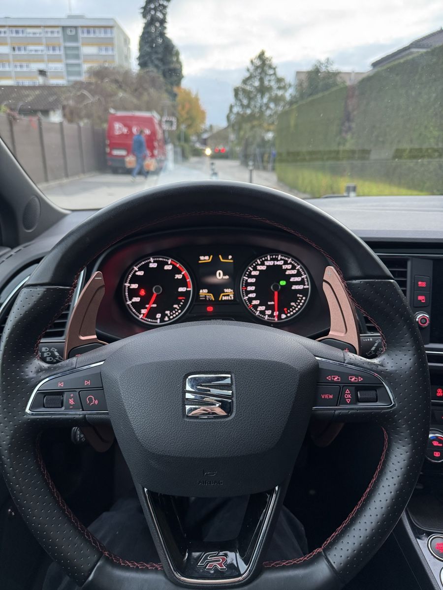 Seat Automobili: Seat Leon FR – Usato da Nyon venduto da Ilan1260 6