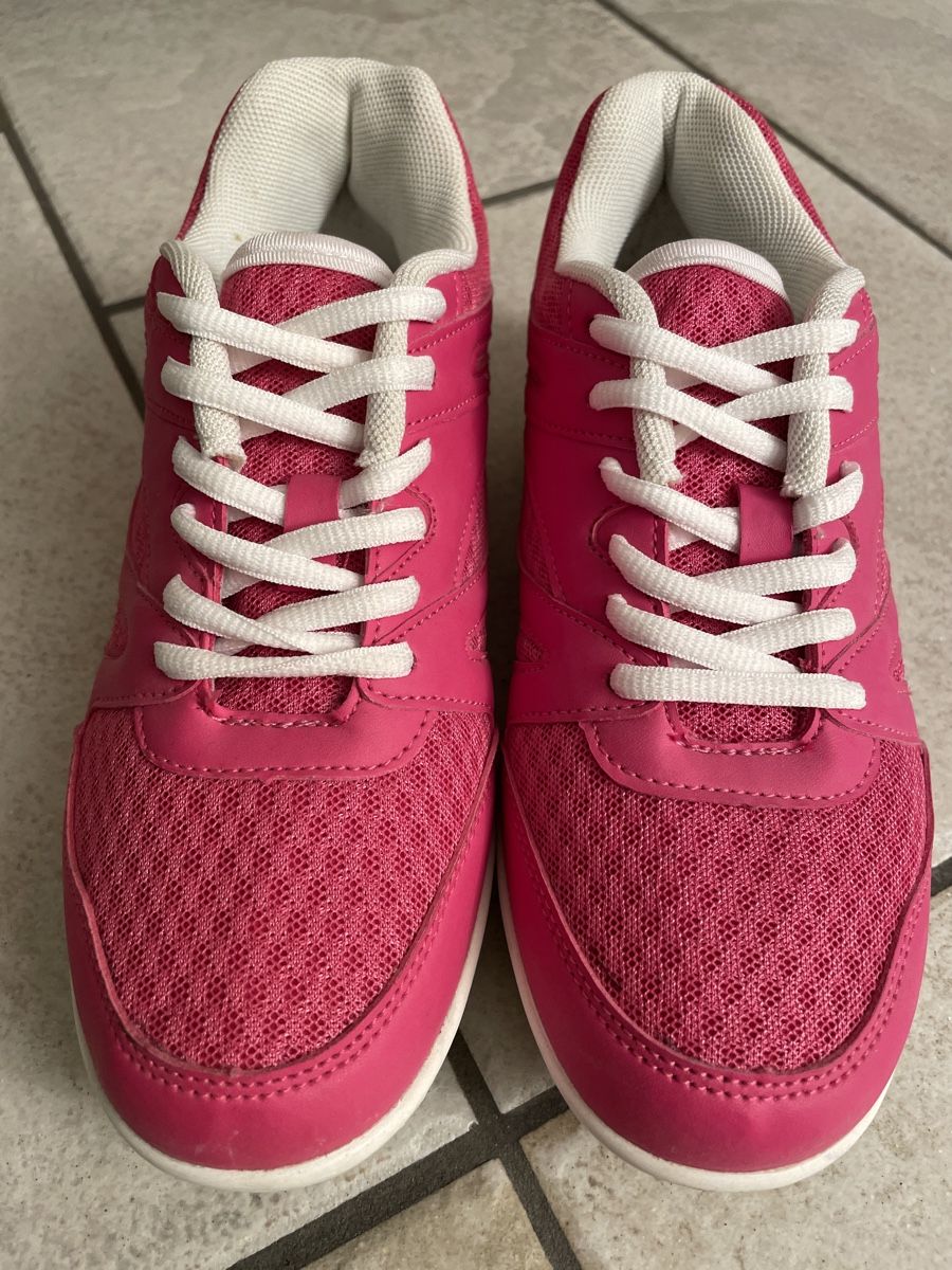 Scarpe da donna: Schuhe Gr.36-37, wie NEUE – Nuovo (secondo la descrizione) da Waltenschwil venduto da lina-04 2