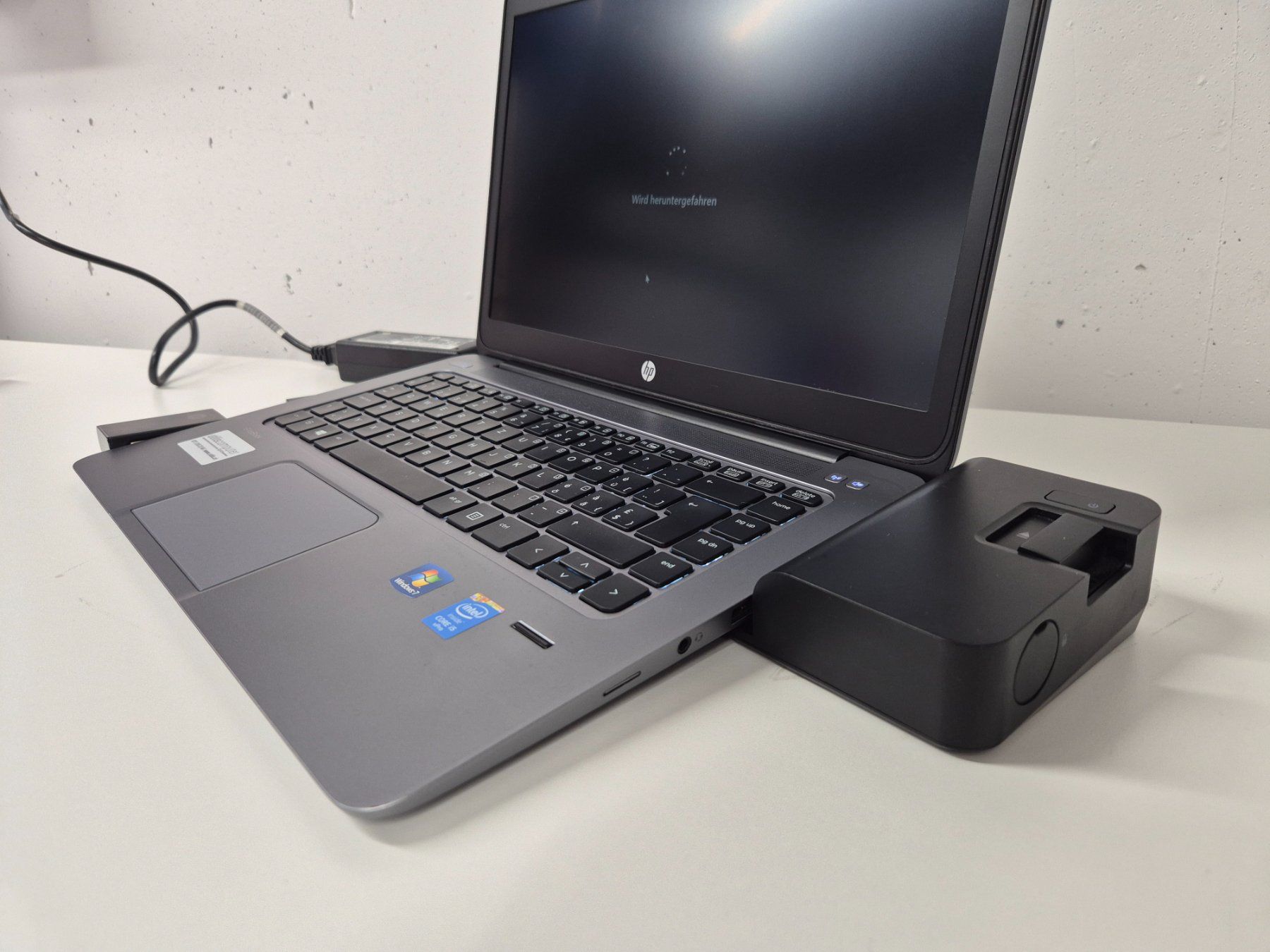 Hewlett Packard Notebooks: HP Elitebook Folio 1040 G2 + Docking + Adapter – Gebraucht aus Sitterdorf von Lenggi7 2