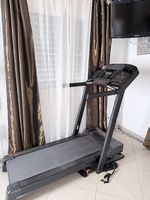 Top Domynos T540C Laufband für dein Wintertraining!