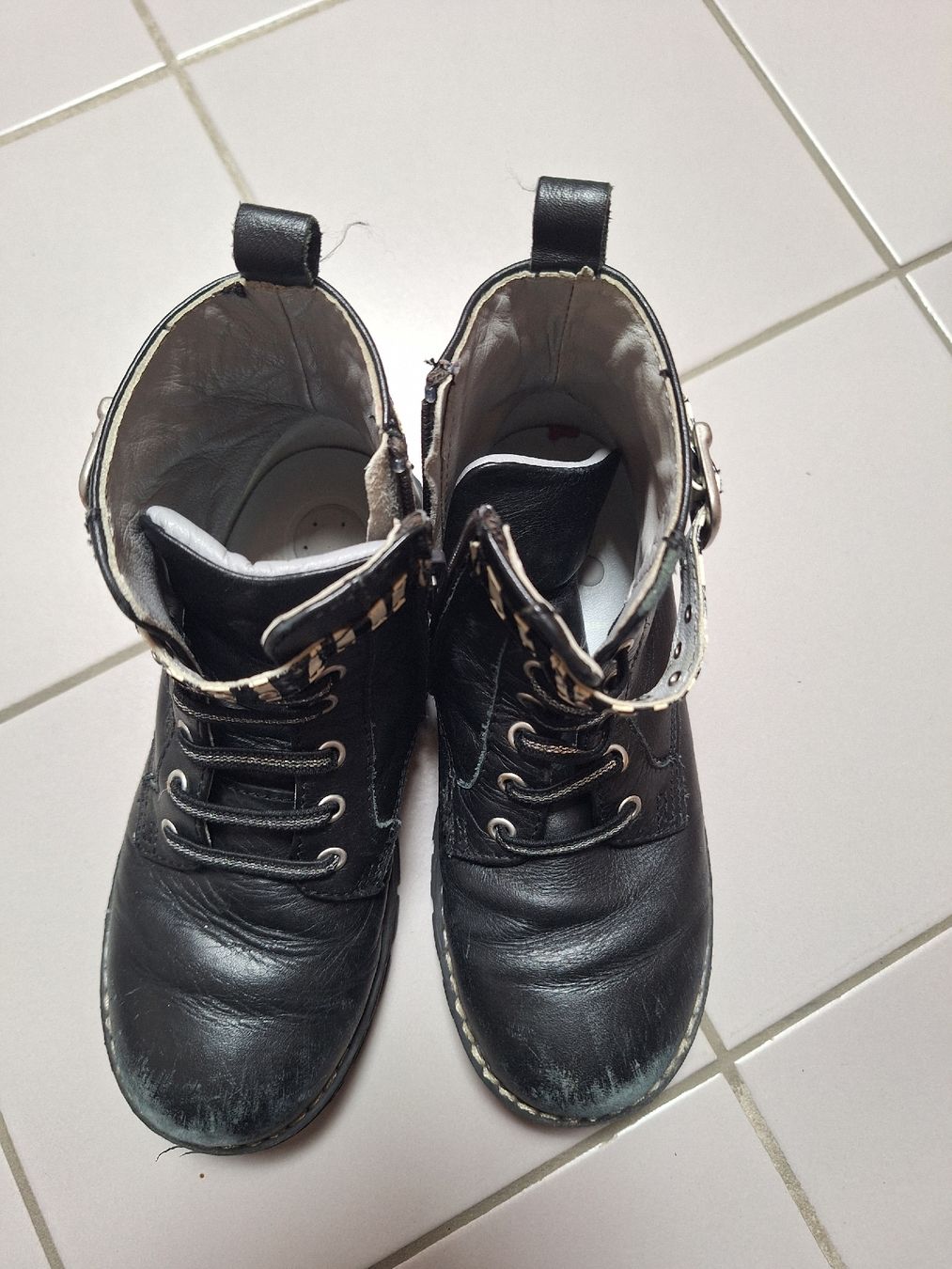 Chicco Scarpe per ragazze: Herbststiefel Chicco Grösse 30  – Usato da Sissach venduto da not_c2zq 1