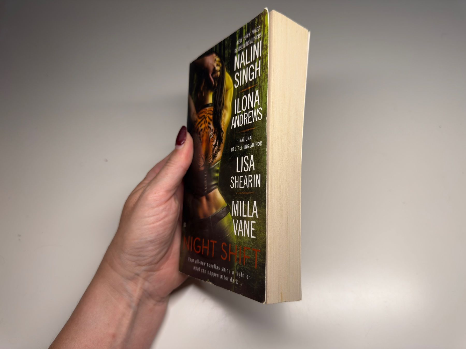 Bücher: NOVEL: Nalini Singh, Ilona Andrews, Night shift – Gebraucht aus Grosswangen von English_books 1