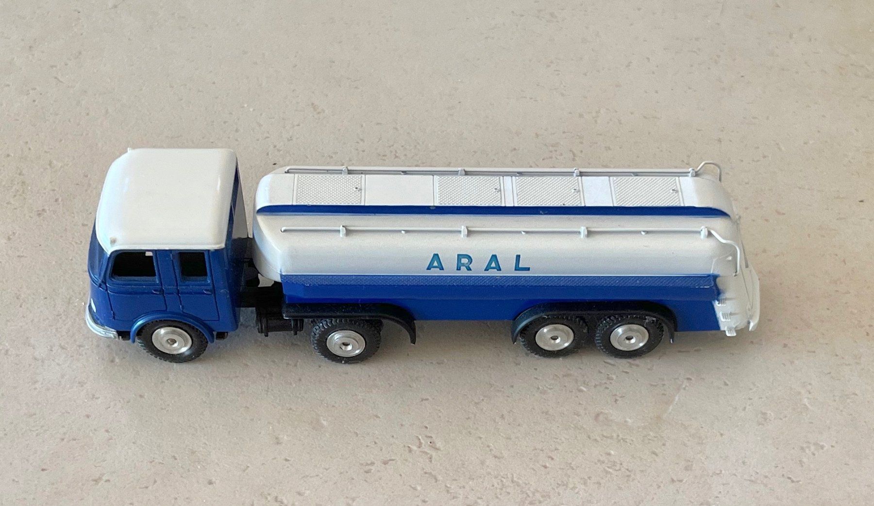 Mercedes-Benz Modellini d'auto: Märklin Guss LKW 8032 – Nuovo (secondo la descrizione) da Bleiken venduto da hbw45