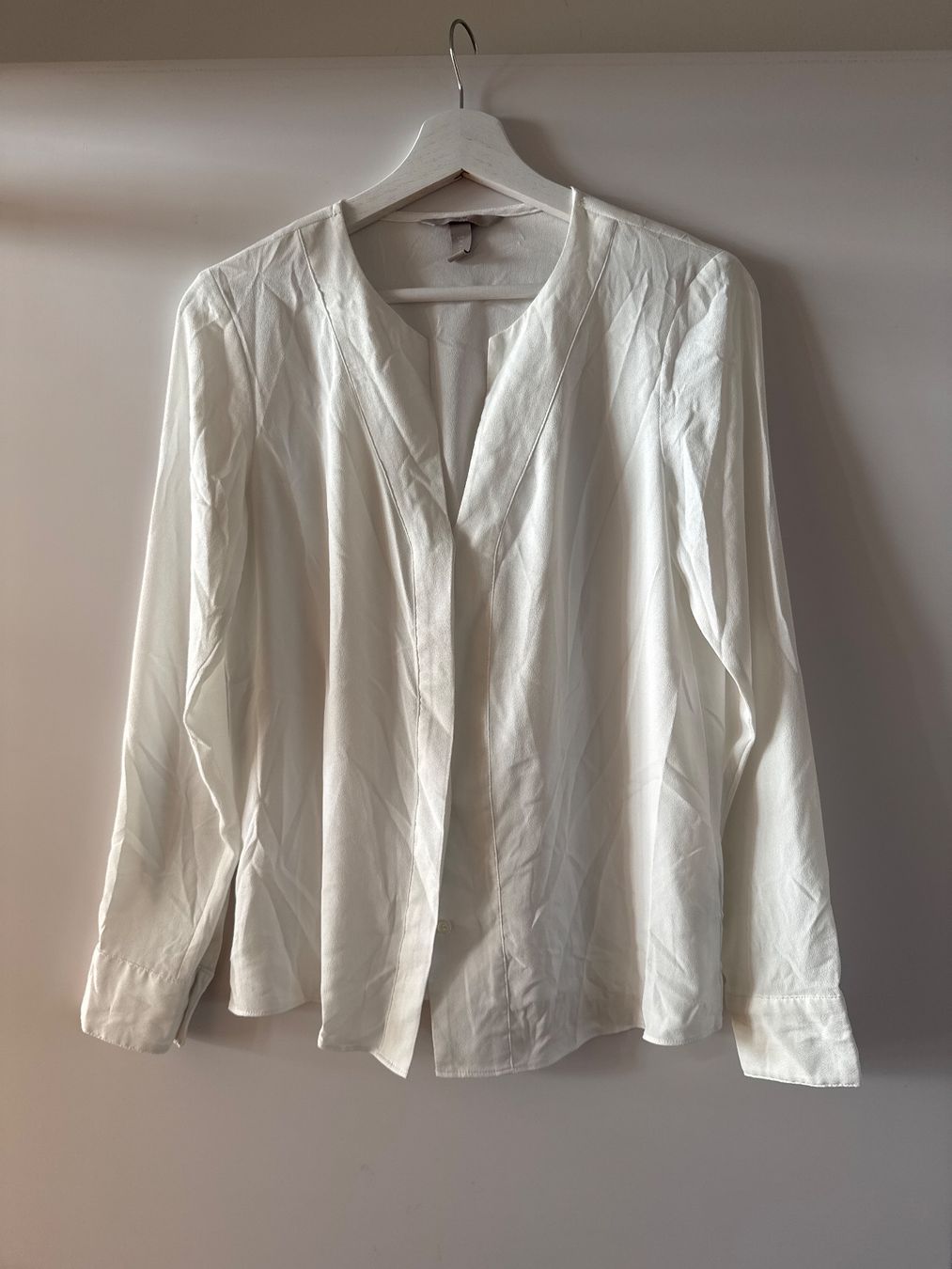 H&M Camicette: H&M Bluse, Gr. 36, Weiss-Crème – Usato da Meilen venduto da jul_p5gr