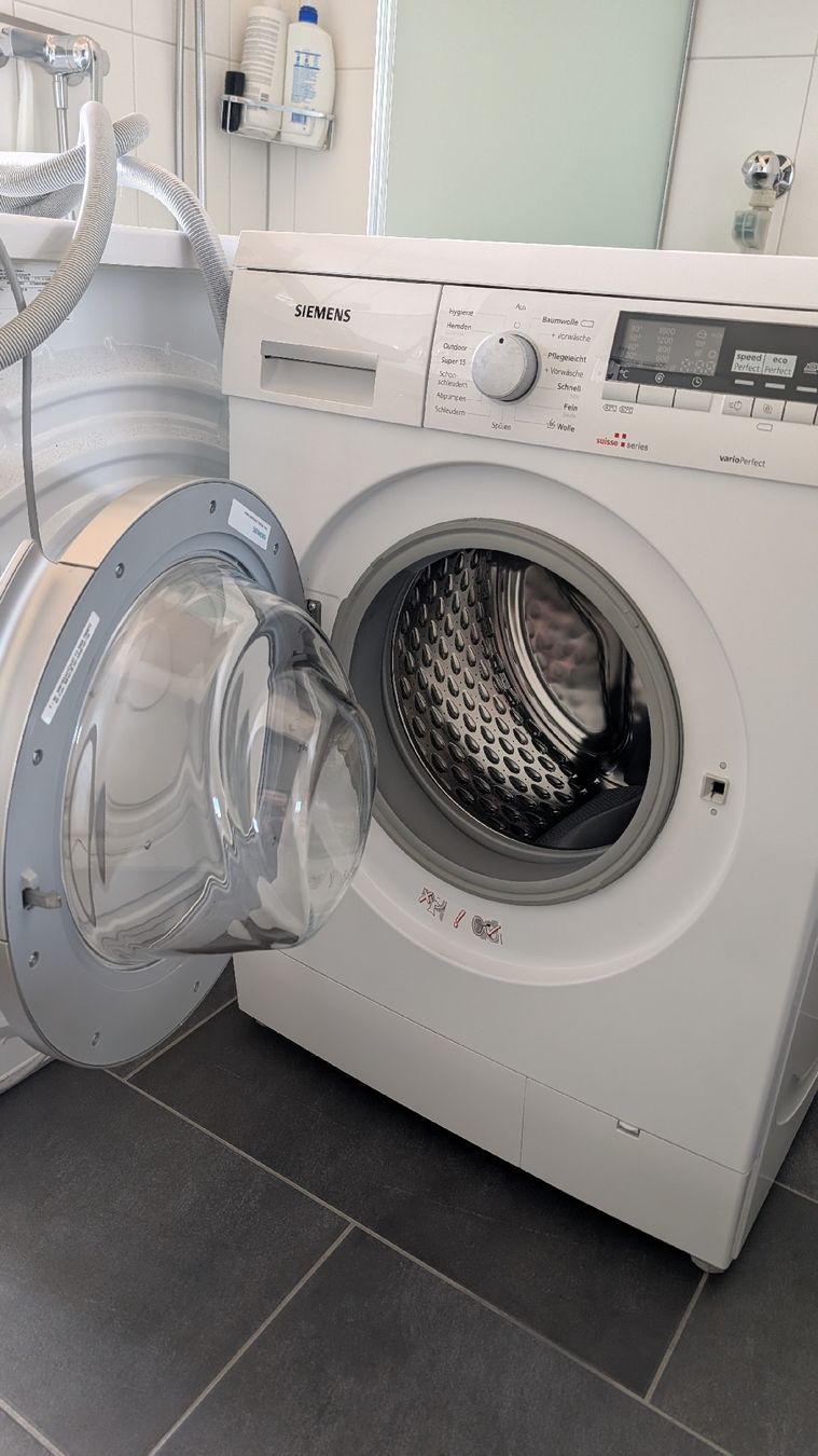 Siemens Lavatrici: Siemens Waschmaschine iQ700 – Usato da Trachslau venduto da Astr013 5