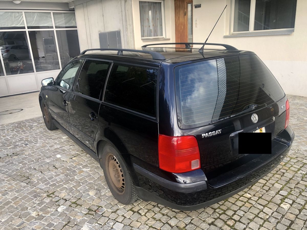 VW Automobili: VW Passat 1.8 T – Difettoso da Schlosswil venduto da ber_8855 3