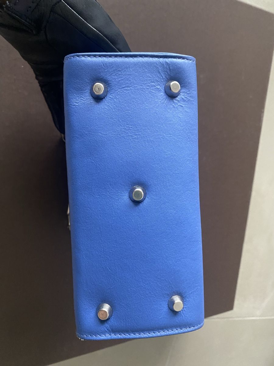Vera Pelle Taschen für Damen: Borsa blu in vera pelle con catena – Gebraucht aus Mendrisio von SGR85 3