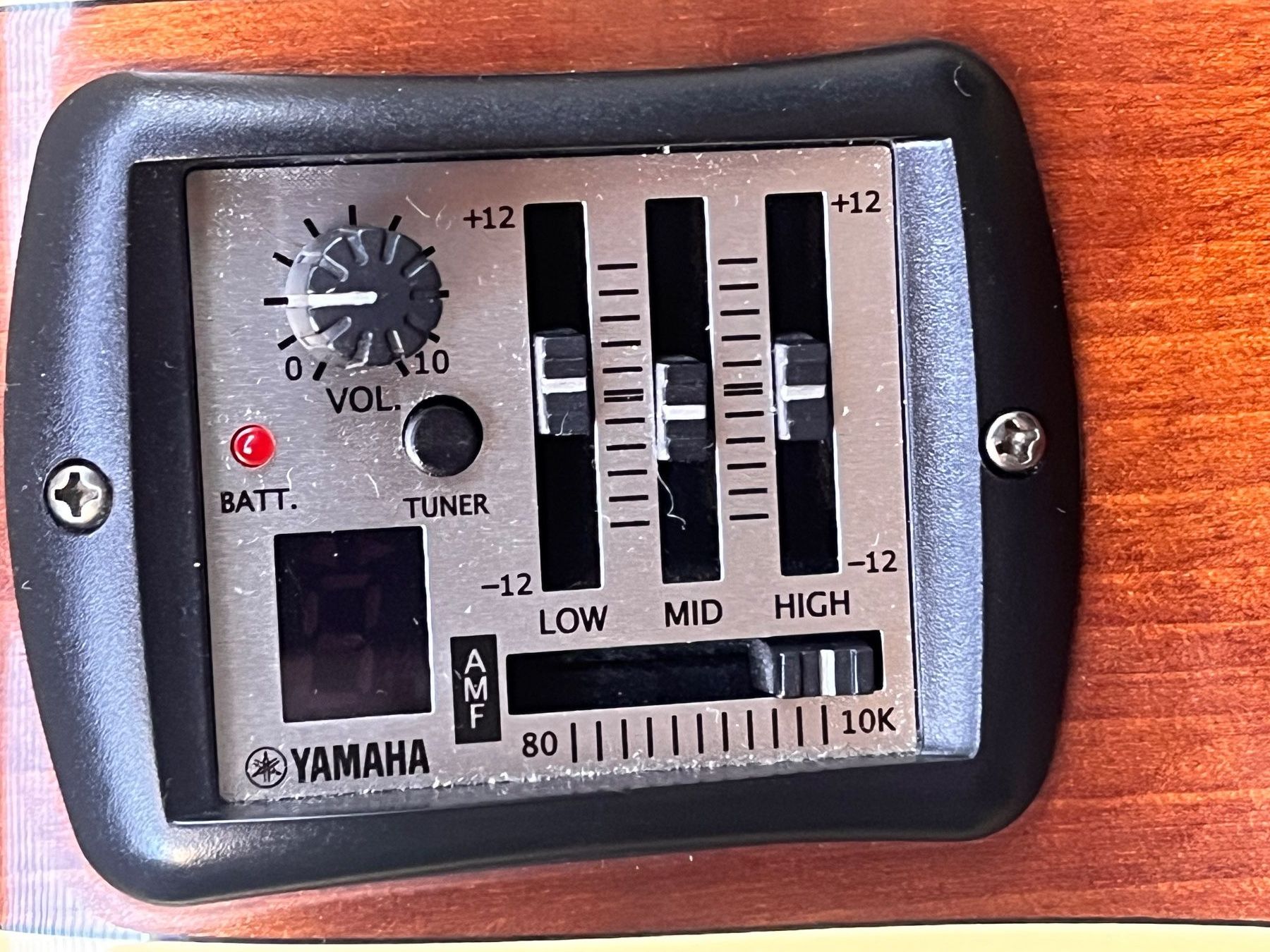 Yamaha Instruments de musique: 12 STRING Yamaha APX700-12 NT – D'occasion à Luzern par Achurchhill 3