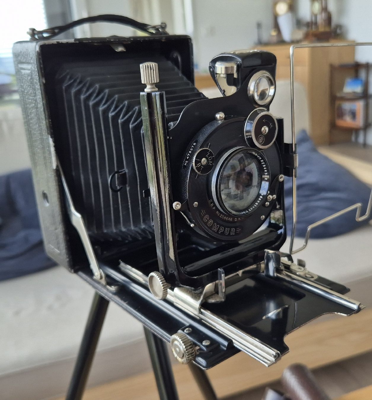 Fotocamera: Faltkamera Welta 9x12 Compur – Usato da Au ZH venduto da Nostronomo