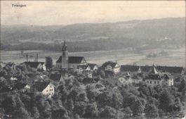 Triengen LU // Dorf mit Kirche