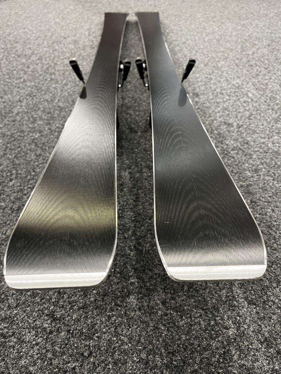 Stöckli Sci: Stöckli Laser CX 163cm – Usato da Fehraltorf venduto da jdi_zmf8 3